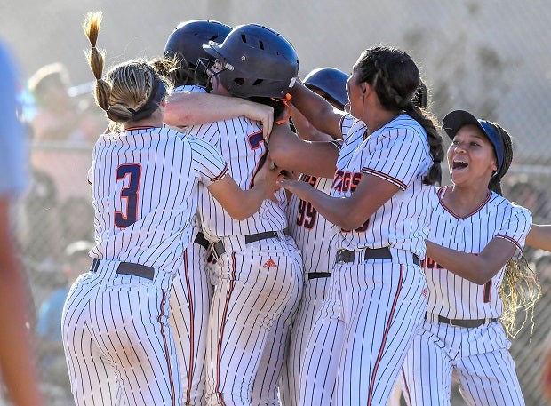 Roosevelt (Calif.) is riding a 10-game win streak into Saturday's Division 1 Southern Section Semifinal game with Gahr.