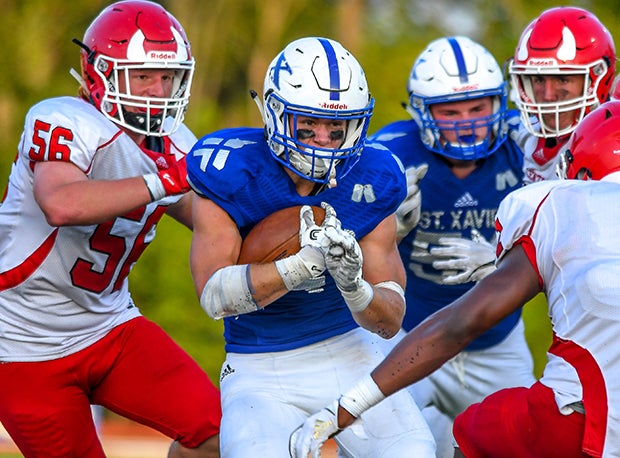 Hinsdale Central (Ill.) and St. Xavier (Cincinnati) met last week in a match-up of regional titans. 