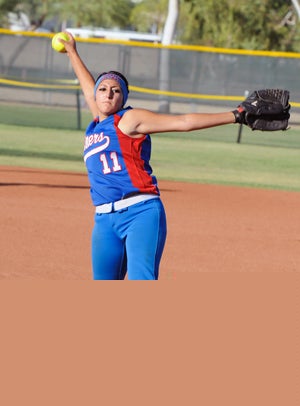Lyana Waddell, San Manuel