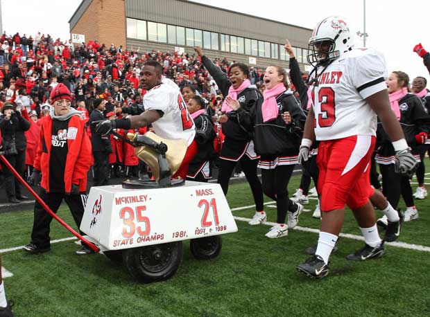 McKinley and Washington (Massillon) will fight for the Victory Bell in one of the nation's best and longest-running rivalries.