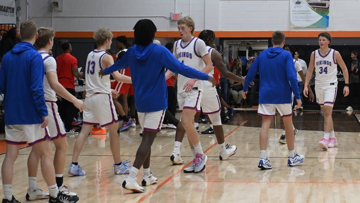 BASKETBALL: WIAA playoff brackets