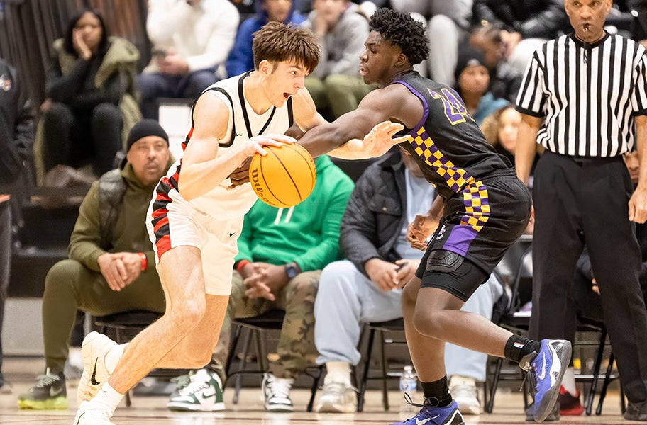 Under-the-radar junior Edvardas Stasys continued strong season by making big plays in the clutch. (FILE PHOTO: Marcus Handy)