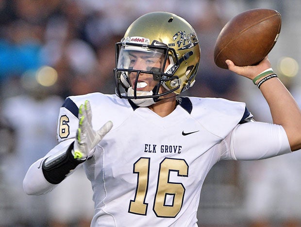 Elk Grove quarterback Jayden Machado throws for the No. 6 Thundering Herd.