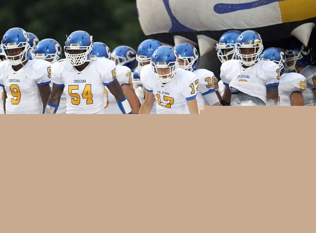 Corsicana (Texas) takes the field ahead of its game with Waxahachie (Texas).