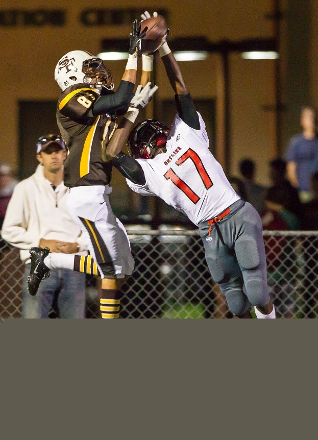 Players from St. Francis (Mountain View, Calif.) and Skyline (Oakland, Calif.) battle for a pass.