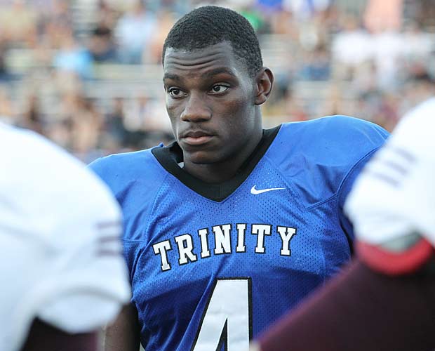 Washington was a MaxPreps Small Schools All-American.