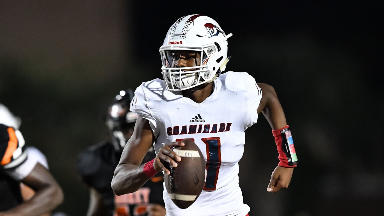 High school football: No. 13 Chaminade-Madonna holds off late rally by No. 17 St. John's for 35-28 win