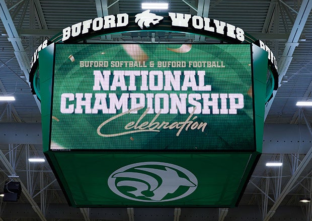 FOOTBALL: Buford presented with trophy