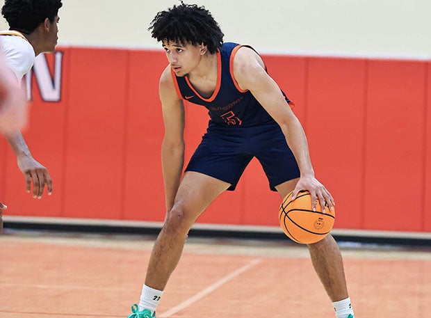 Brayden Burries showed why he is one of the top unsigned seniors in the country Friday night by exploding for a career-high 56 points. (Photo: Samuel Mawanda)