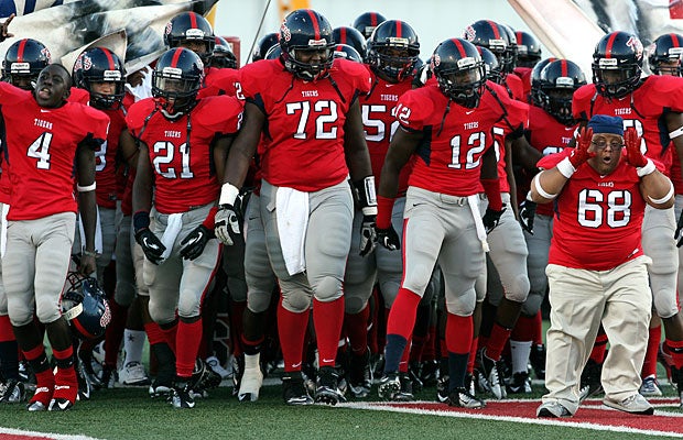 South Panola is coming off of a Class 6A championship last season and looks to be just as strong in 2013.