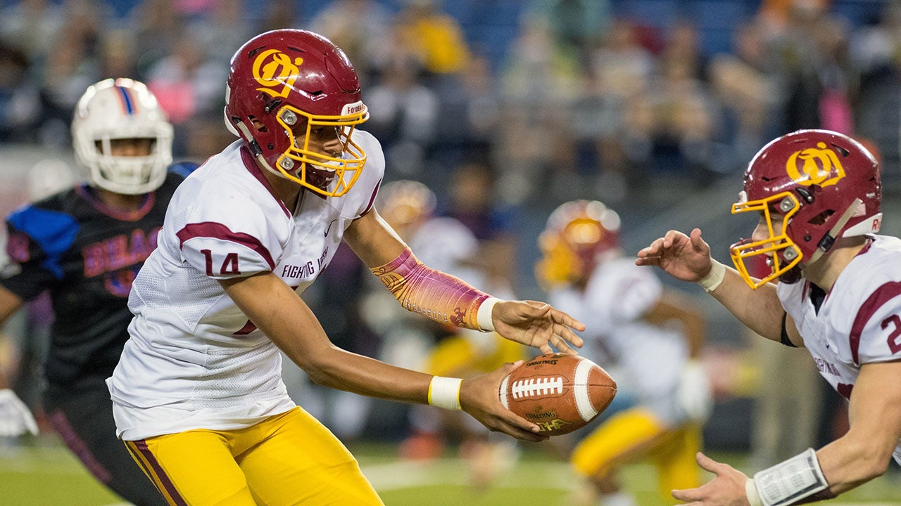 2022 March Madness: Before becoming a diaper dandy at Duke, Paolo Banchero was a promising high school quarterback