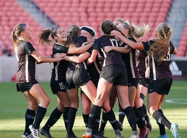 Lone Peak leads Utah in MaxPreps Cup points.