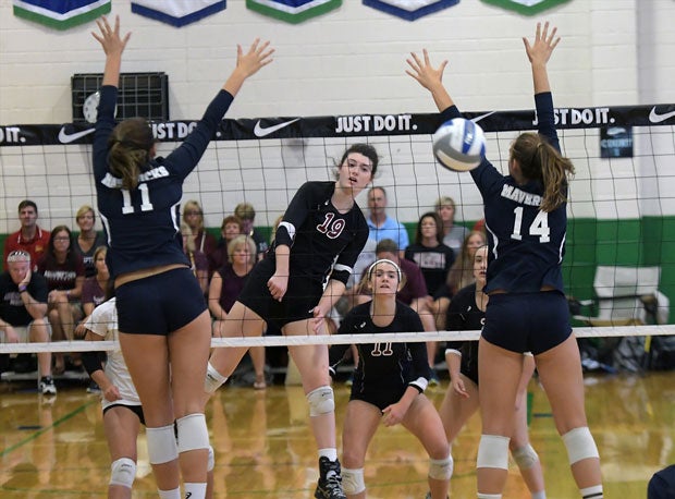 Assumption moves up to No. 3 in the Xcellent 25 volleyball rankings.