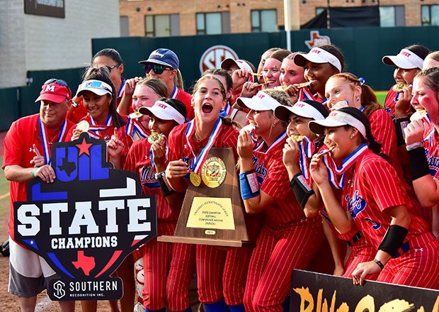 Midway celebrates a 9-1 win over Clear Springs in the Texas Conference 6A Division 1 state championship game. The Panthers finished 32-3 and won 24 of their last 25 games. (PHOTO: Oladipo Awowale)