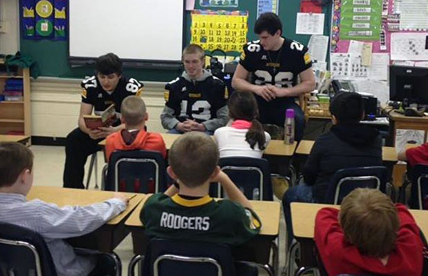 Some Riverside players help in their community.