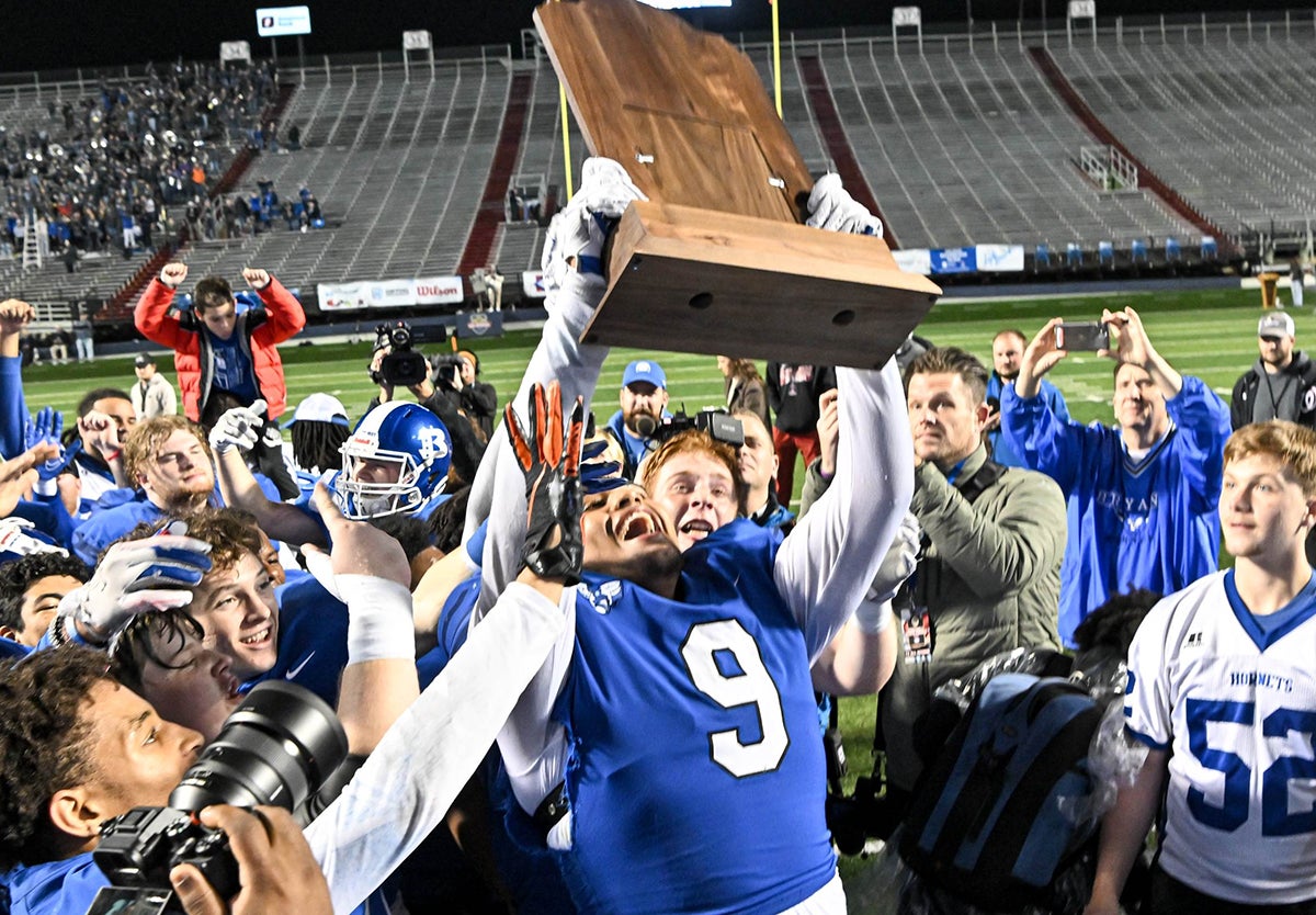 Bryant has won five straight state championships in Arkansas with a 61-3 record in that span. The Hornets enter 2023 as the No. 1 team in Arkansas. (Photo: Ted McClenning)
