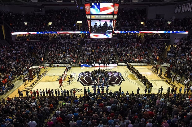 The championship game of the Bass Pro Shops Tournament of Champions in Springfield, Mo., drew over 10,000 fans in January.
