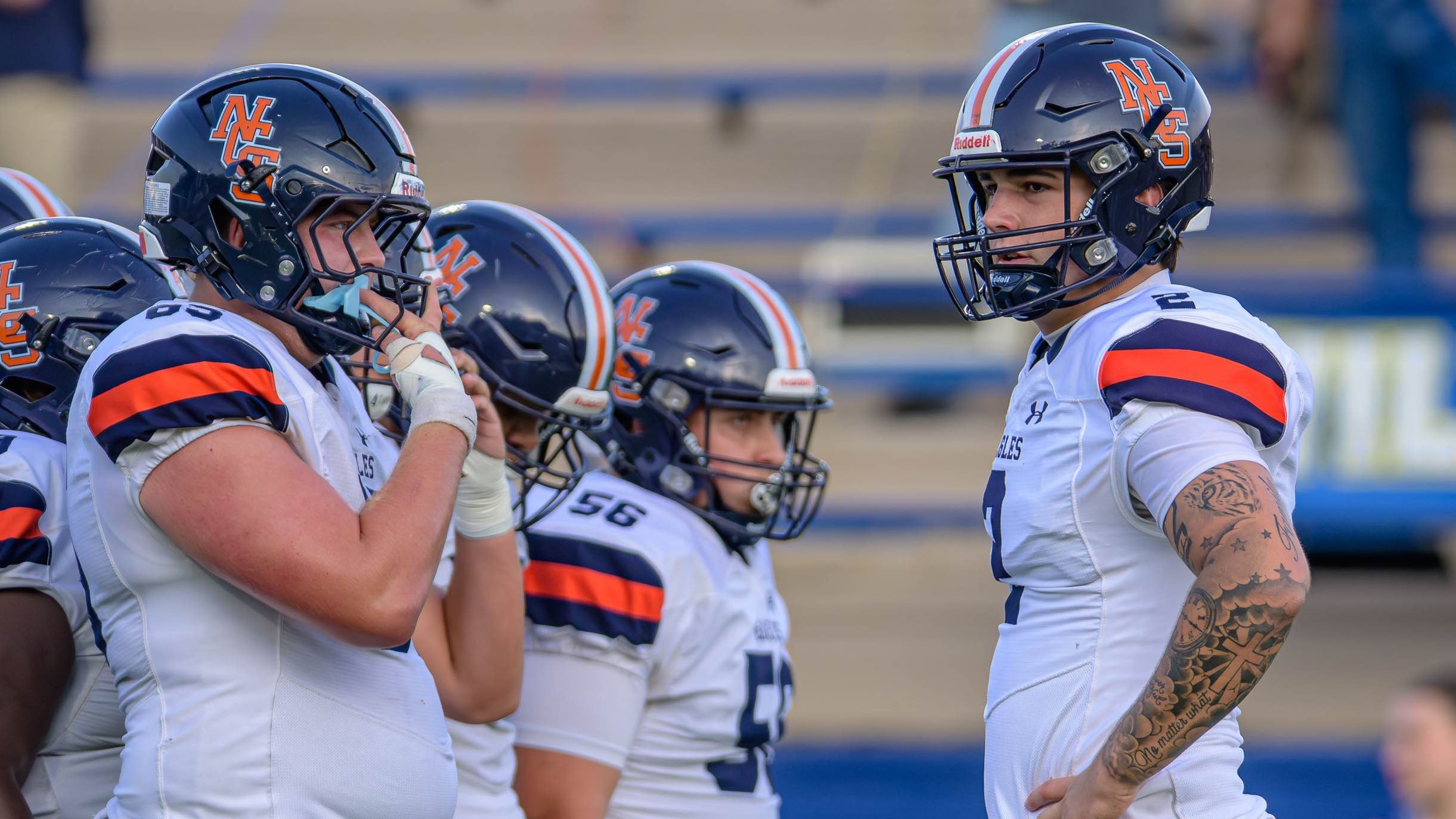 WATCH: No. 1 QB Curtis goes for title