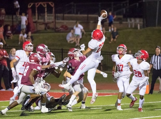 MaxPreps photographer Andrew Collignon captured the sequence that resulted in our No. 1 play of the 2016 season.