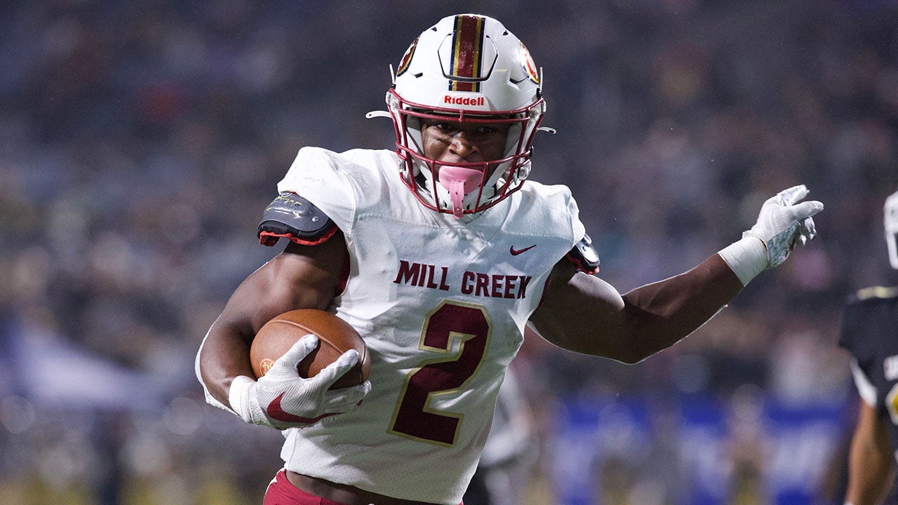 Caleb Downs named 2022 MaxPreps Georgia High School Football Player of the Year