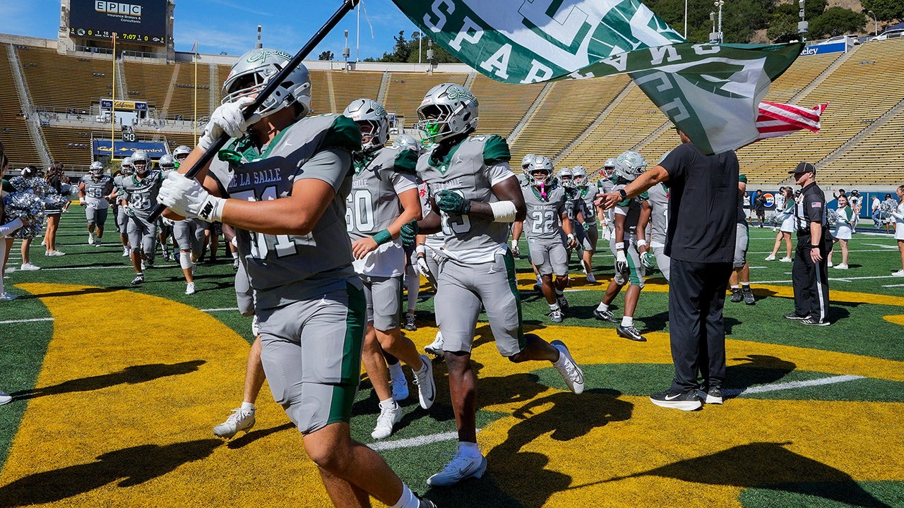 FOOTBALL: Media composite top 25