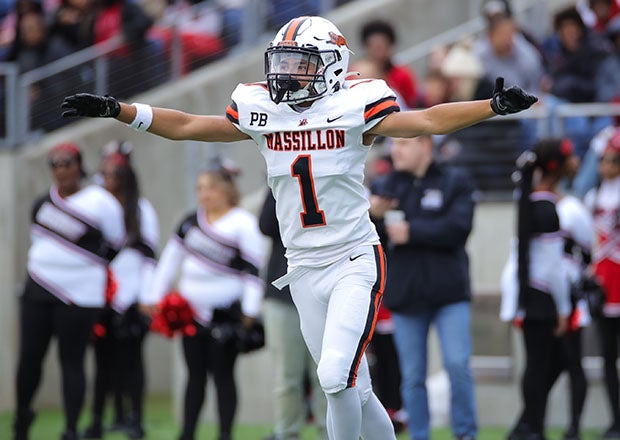 Braylyn Toles and Massillon Washington closed out the regular season with a 35-0 win over rival Canton McKinley. (Photo: Matt Smith)