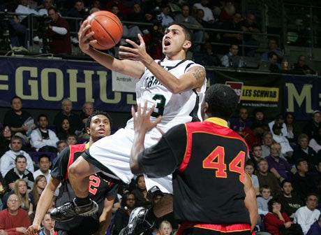Peyton Siva led Franklin to a win over Renardo Sidney, Solomon Hill and Fairfax of Los Angeles in front of a packed house at the University of Washington in this January 2008 game.