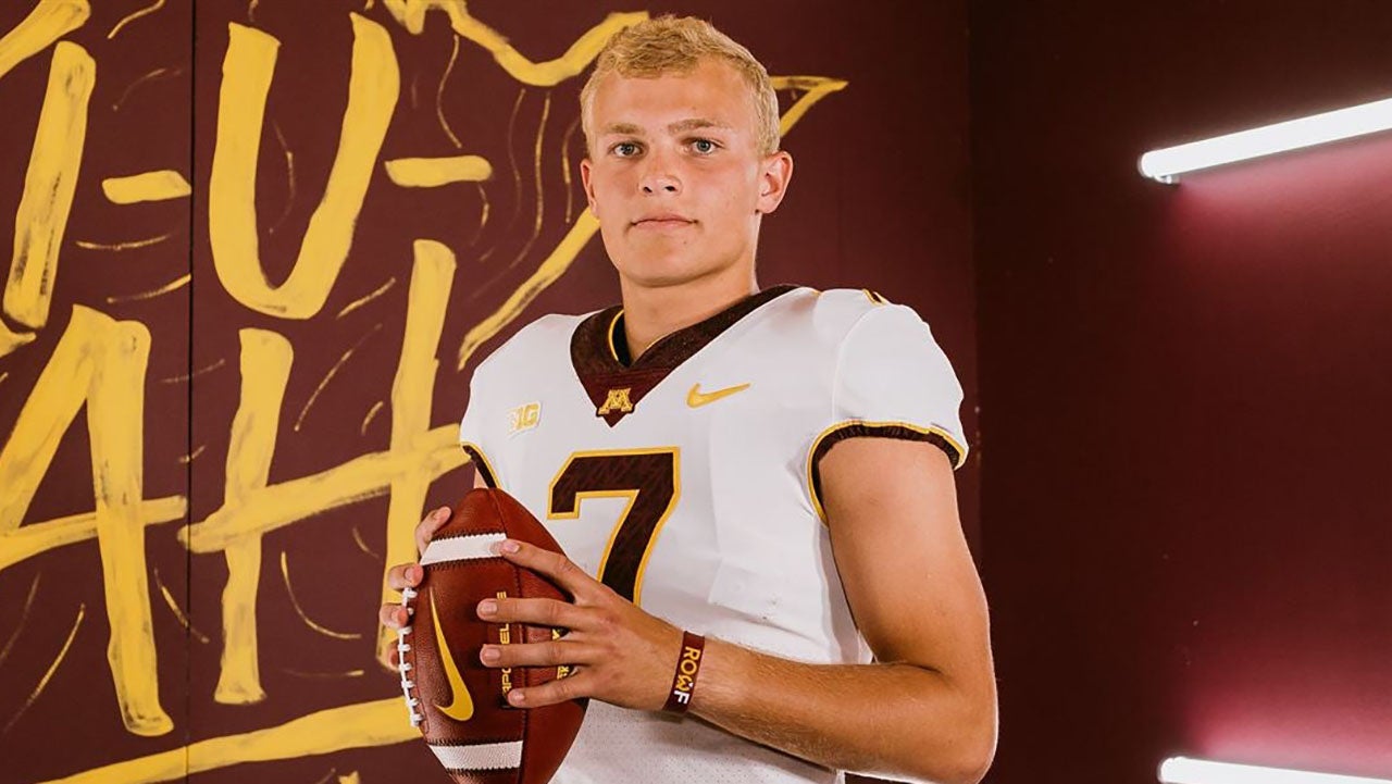 Jacob Knuth named 2021 MaxPreps South Dakota High School Football Player of the Year