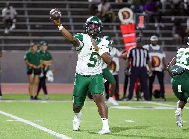 D.J. Bailey helped No. 7 DeSoto to one of the biggest upsets of the season as the Eagles beat Duncanville 49-35 on Saturday. Bailey was 17 of 23 passes for 268 yards and four touchdowns. (Photo: Robbie Rakestraw)