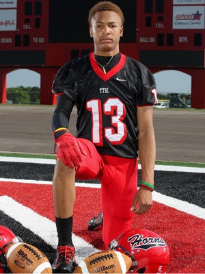 Quarterback Justin McMillan