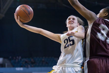 Nicole Boudreau joined exclusive company in Massachusetts when she scored her 2,000th career point for the undefeated Andover High girls basketball team.