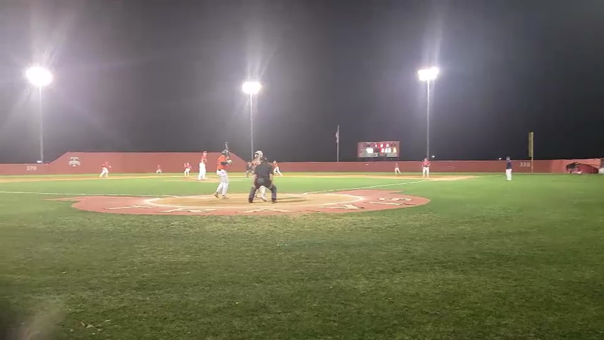 Baseball Game Preview: Fort Bend Bush Broncos vs. Fort Bend Travis Tigers