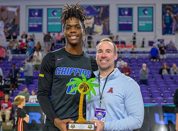 Patrick Johnson of Gateway Charter wins the 2024 City of Palms Classic dunk contest. (Photo: Eugene Alonzo)