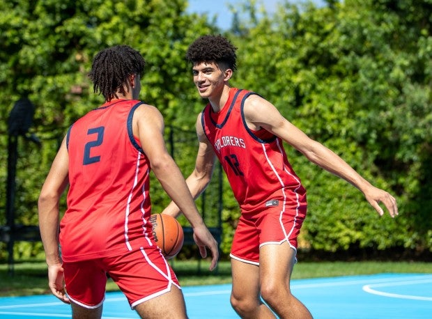Highly regarded sophomores Cameron and Cayden Boozer both earned first team MaxPreps Freshman All-America honors last season. (Photo: Laura Martin)