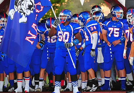 Folsom at Oak Ridge on Friday night.