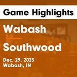 Kaitlynn Honeycutt leads Wabash to victory over Manchester