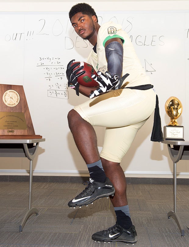 Running back Kelan Walker