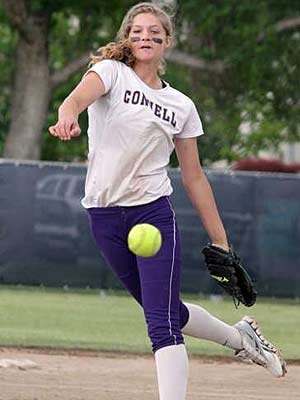 Ashley Thompson, Connell