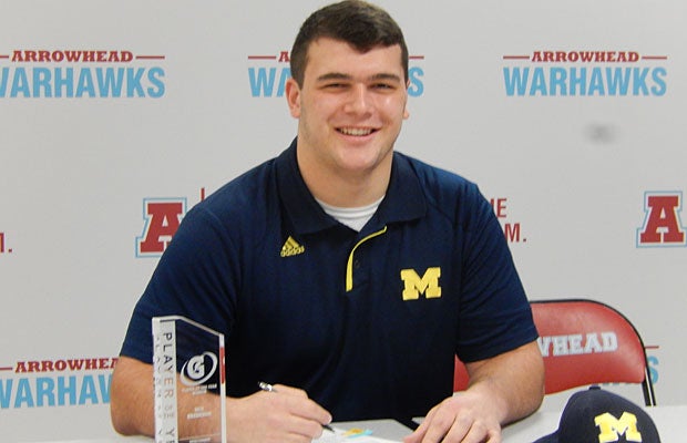Big offensive lineman Ben Bredeson of Arrowhead (Hartland, Wisc.) joins Jim Harbaugh's team as he signs with Michigan.