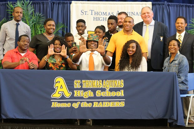 Michael Irvin Jr. of St. Thomas Aquinas (Fort Lauderdale, Fla.) is staying close to home at Miami University.