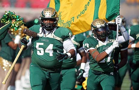 Texas Top 25: DeSoto hangs on with big win