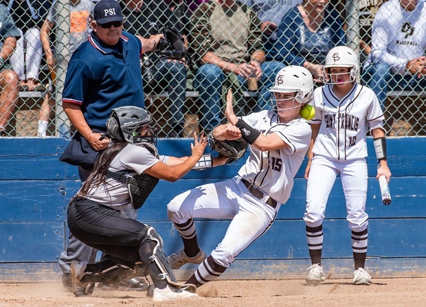 St. Francis softball helped the Lancers to a No. 45 spot in the 2017-18 MaxPreps Cup standings.