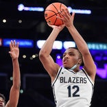 High school basketball: Bronny James, No. 3 Sierra Canyon outlasts No. 20 St. Paul VI 52-49 for 'Iolani Classic title