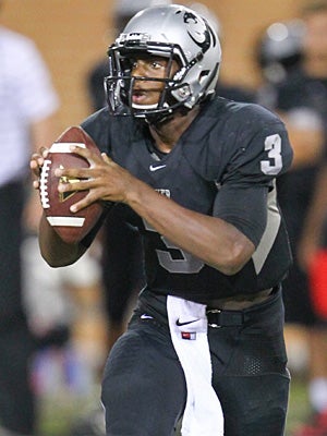 Shawn Robinson, Guyer