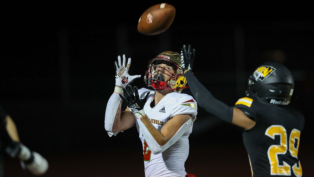 RECAP: No. 19 Bergen 28, No. 14 Saguaro 7