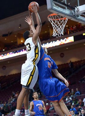 Ivan Rabb goes up for another dunk against Bishop Gorman.