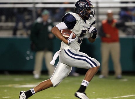 Washington-bound Darrell Daniels leads No. 17 against Heritage on Friday. 