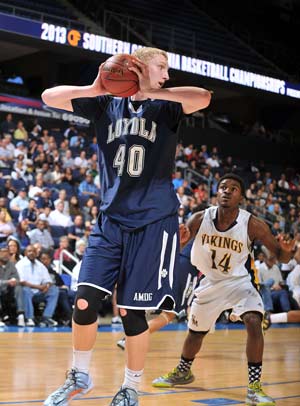 Thomas Welsh, Loyola