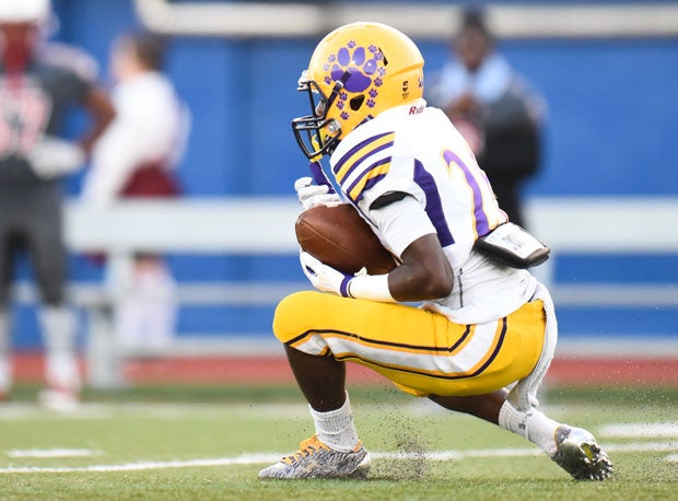 Edna Karr made a big jump from 20 to No. 9 in the south region rankings.