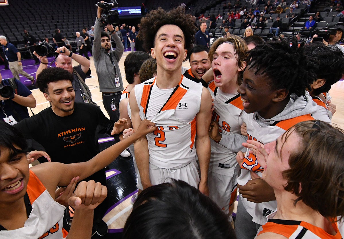 Athenian senior Evan Lucas scored 20 points as the Owls won the CIF Division V state championship 67-49 over Verdugo Hills at Golden 1 Center in Sacramento. (Photo: David Steutel) 